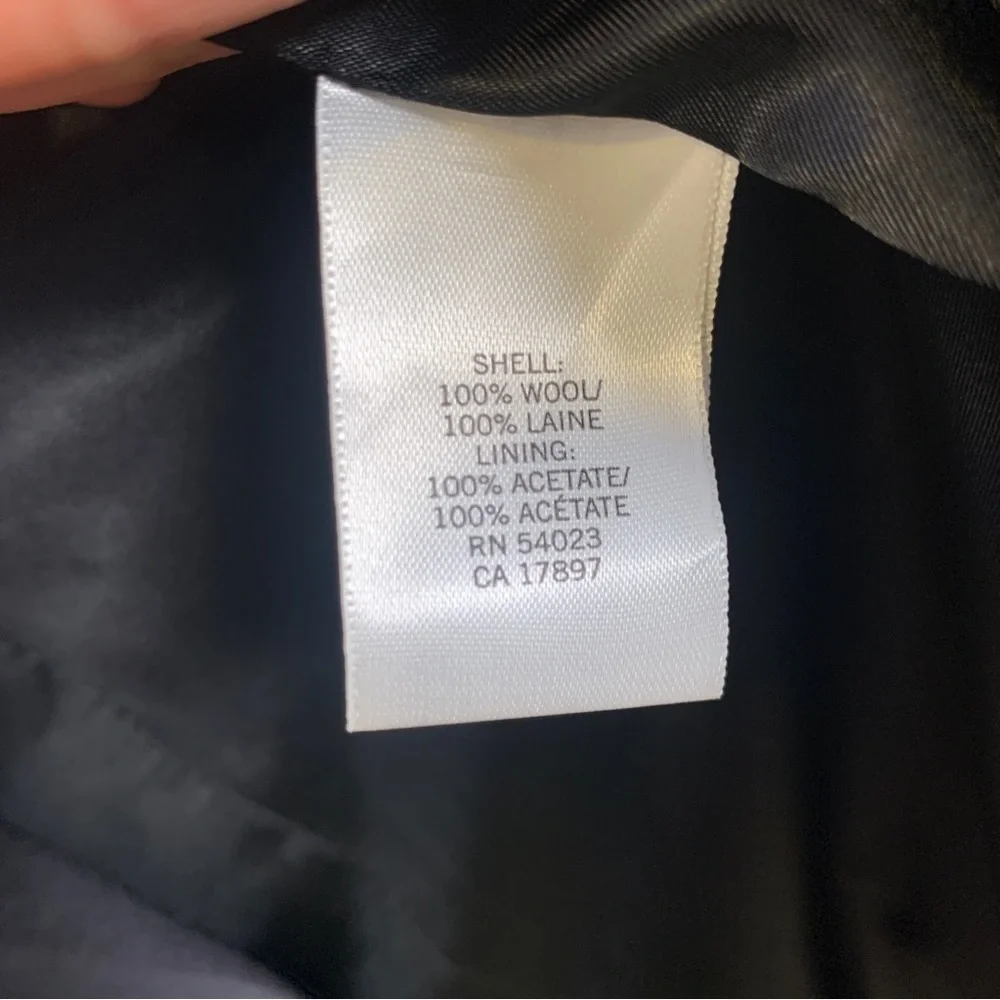 Banana Republic excellent pre